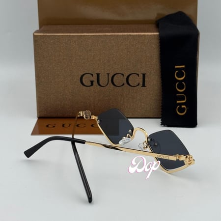 نظارة قوتشي بدون أطار بعدسة سوداء