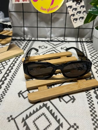 نظارة فيرزاتشي أسود كامل