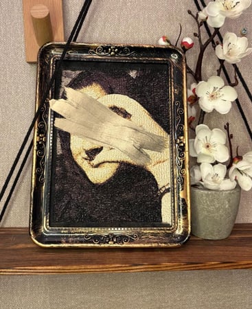 لوحة مكتب بتطريز صورة شخصية - حسب الطلب -