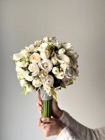 مسكة البيبي فلور والكالا