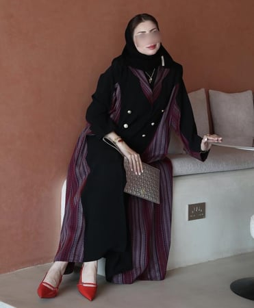 عبايه ملهمه