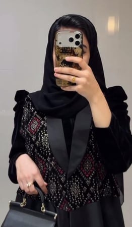 عباية مليحه