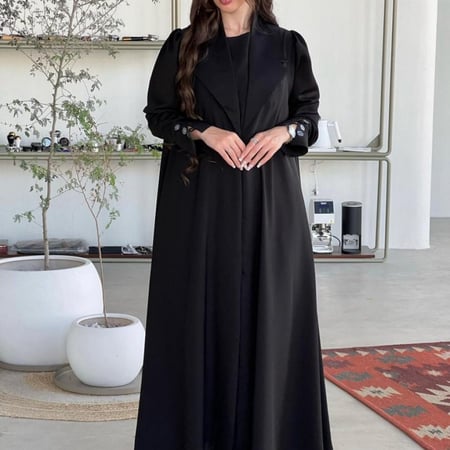 عباية ماجدة