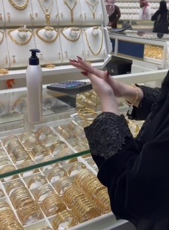 عبايه ياسمين