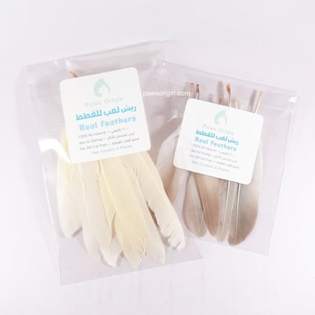 ريش طبيعي لألعاب القطط