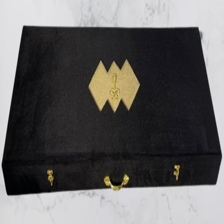 طقم سيف وجنبيه وبشت