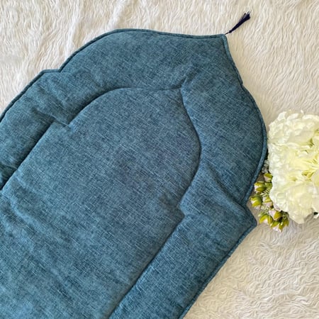 سجادة صلاة أزرق