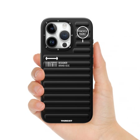 كفر حماية يونغ كيت ترو كولور ماج سيف ايفون 15 - اسود