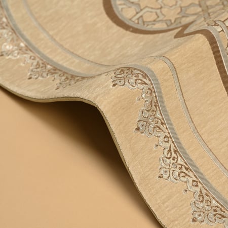 سجادة صلاة شنيل بيج