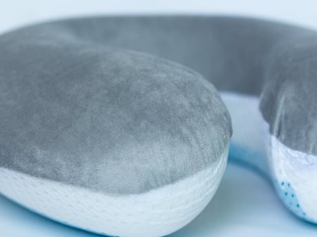 وسادة رقبة ميموري فووم جل