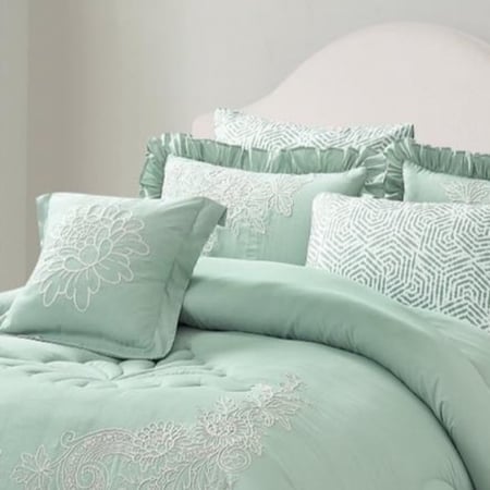 ترند لحاف 8 قطع نفرين بانسي Pansy 007