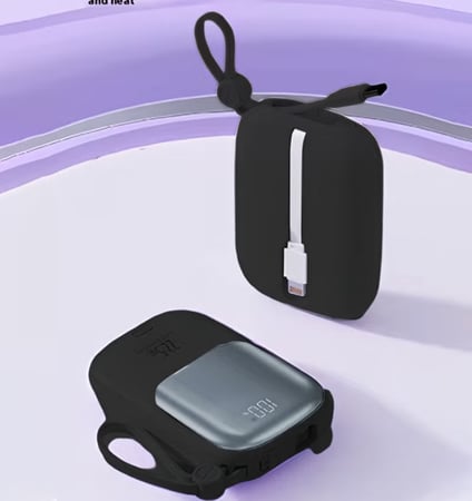 باور بانك من سمارت لينك 10000 مللي أمبير 22.5 وات مزود بكيبل لايتنينج و Type-C موديل SL3887FPB - باللون الأسود