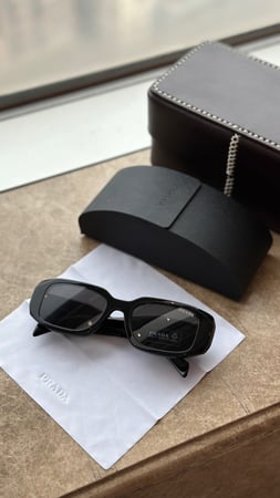 PRADA نظارة شمسية