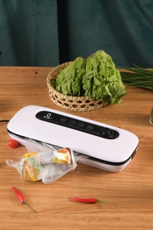 جهاز تغليف الهواء الأوتوماتيكية محمولة ومضغوطة للأطعمة الجافة والرطبة والتجميد ، أكياس بلاستيكية للوجبات الخفيفة