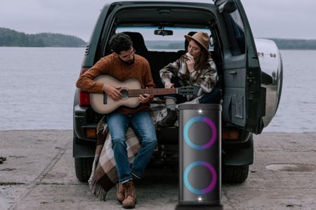 سماعة سبيكر من كيوفكس بحجم عائلي للحفلات مزوده +2مايك