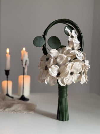 مسكة عروس - لمسة مخمل