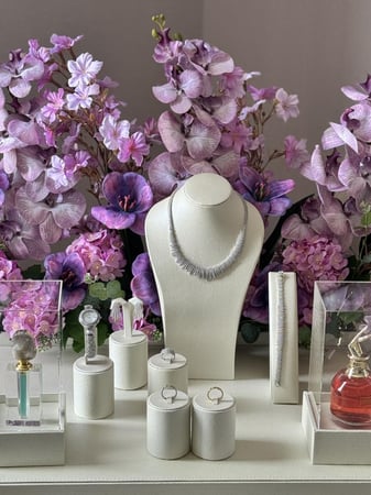 شبكة العروس مع التزيين