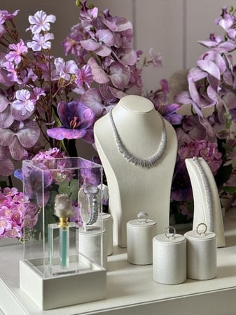 شبكة العروس مع التزيين