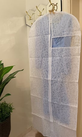 تجهيزات الدبش للعرايس اكياس حفظ الملابس وقت النقل