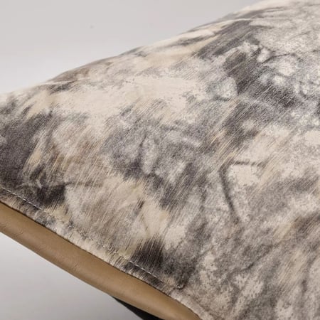 وسادة مميزة تجريدي رمادي