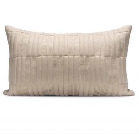 كوشنز غطاء لون بيج