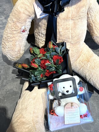 Flowers bouquet "مناسب للشحن"