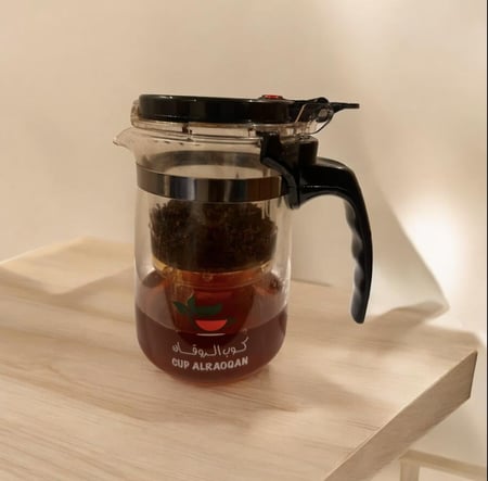 إبريق شاي زجاجي مع صفاية ذاتية