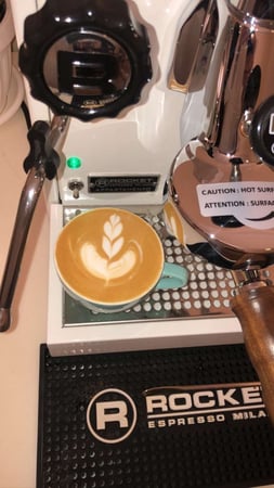 روكيت اباتمنتو معدلة مستعملة  ( مباعة )