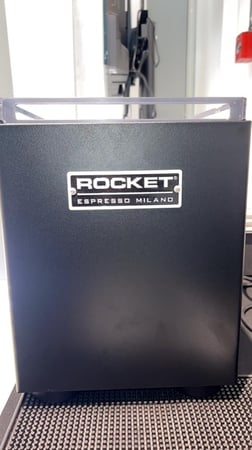 ماكينة روكيت ابارتمنتو
