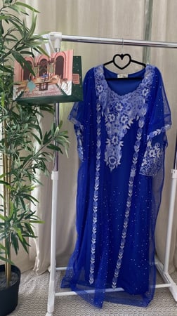 ثوب اماراتي جاهز مقاس s,m,l,xl,..