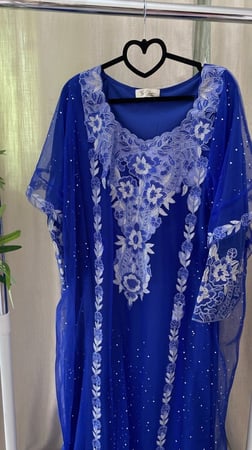 ثوب اماراتي جاهز مقاس s,m,l,xl,..