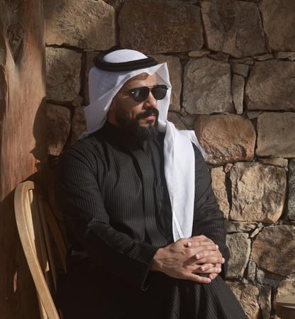 تفصيل ثوب شتوي فاخر من صوف طبيعي عالي الجودة للرجال.