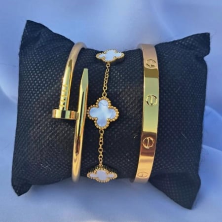 بكج اساور مكون من ٣ اساور مميزة وجودة عالية مقاس 15-17