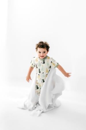 بيجامه الاجاص الملونه