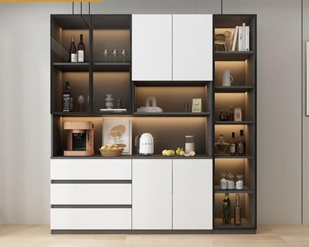 ☕ ركن القهوة الساحر: حيثُ تَلتَقي الأناقةُ بِالضّوءِ وَالشَّغف! ☕