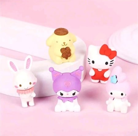 Sanrio Collectible Toy Blind Box Package, Surprise Unboxing Fun Blind Box Dolls