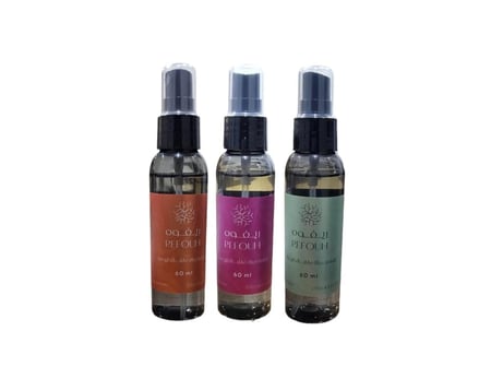 ريفو بخاخ معطر جو للسيارة  60 مل عدد من الروائح الطيبة