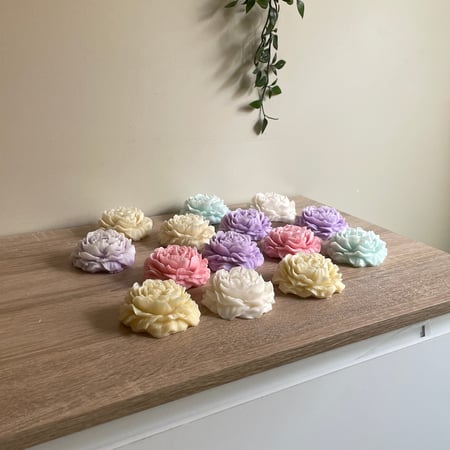 شمعة الورد الحجم الكبير ، معطرة