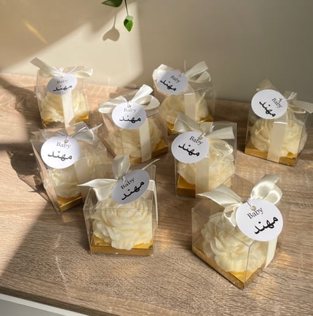 شمعة الورد مغلفة ومعطرة