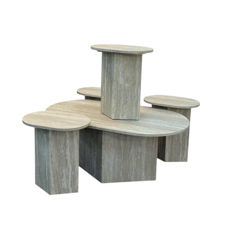 طاولات بيضاوي