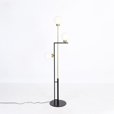 اباجورة ستاند