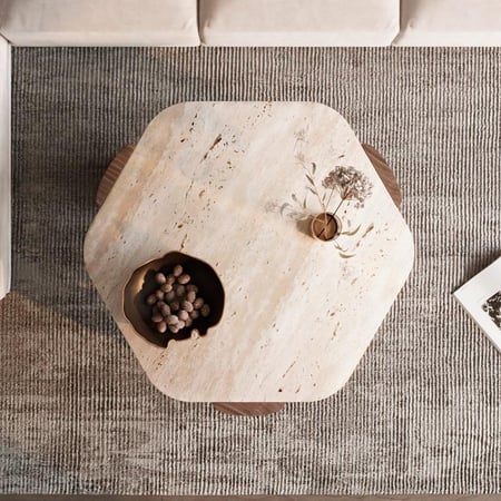 طاولة وسط رخام الترافنتينو - أوف وايت - 95×85×30 سم