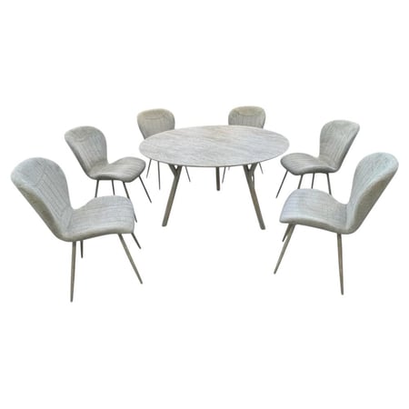 طاولة طعام مع كراسي