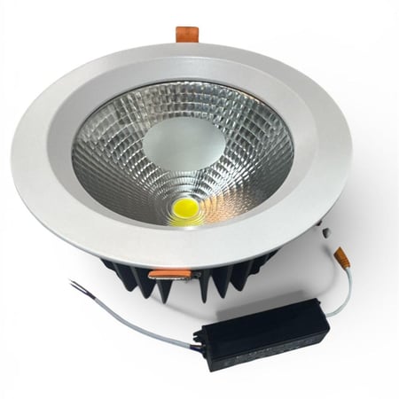 سبوت لايت 8بوصة 60 واط ابيض