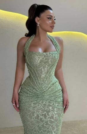 فستان سهرة كلفة