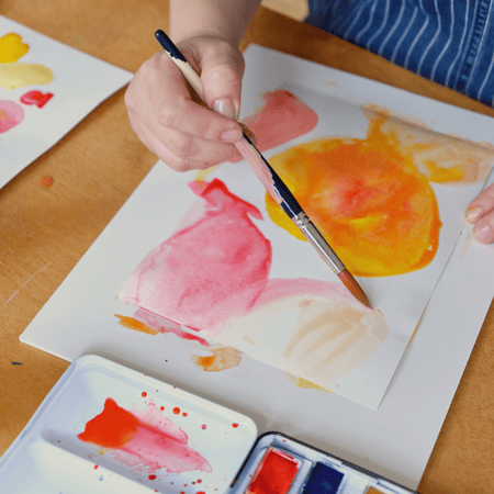 صندوق ألوان مائية للرسم