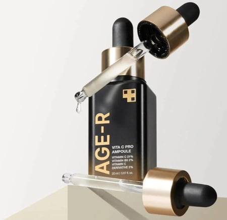 سيروم فيتامين سي لتفتيح البشرة وتقليل البقع الداكنة من ميديكيوب - 20مل