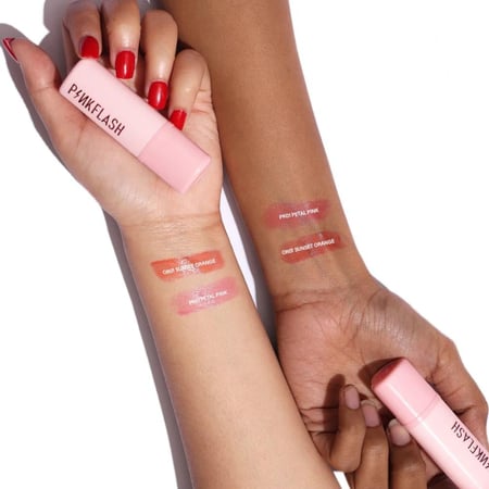 بلسم شفاه مجدد للون بترطيب عميق من بينك فلاش - Sunset Orange Or01