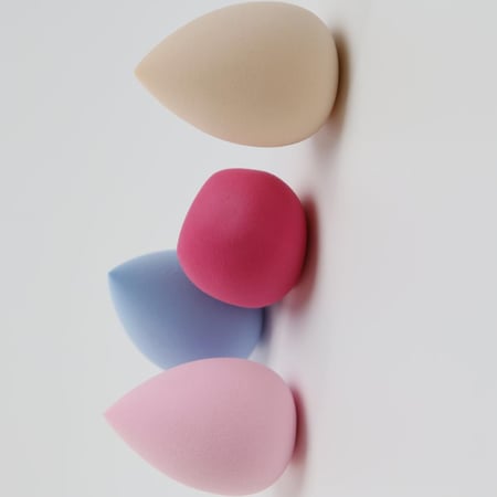 Salon System Makeup Sponges with Case - 4 pcs