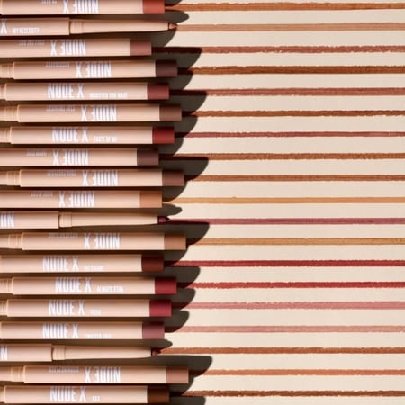 قلم تحديد الشفاه نود اكس من بيوتي كريشن